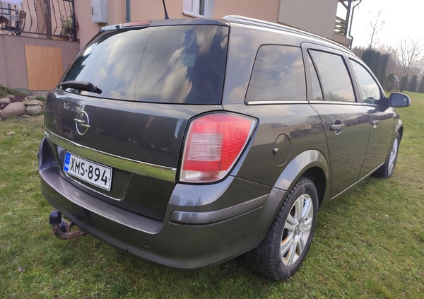 Opel Astra cena 13500 przebieg: 256000, rok produkcji 2010 z Łapy małe 254